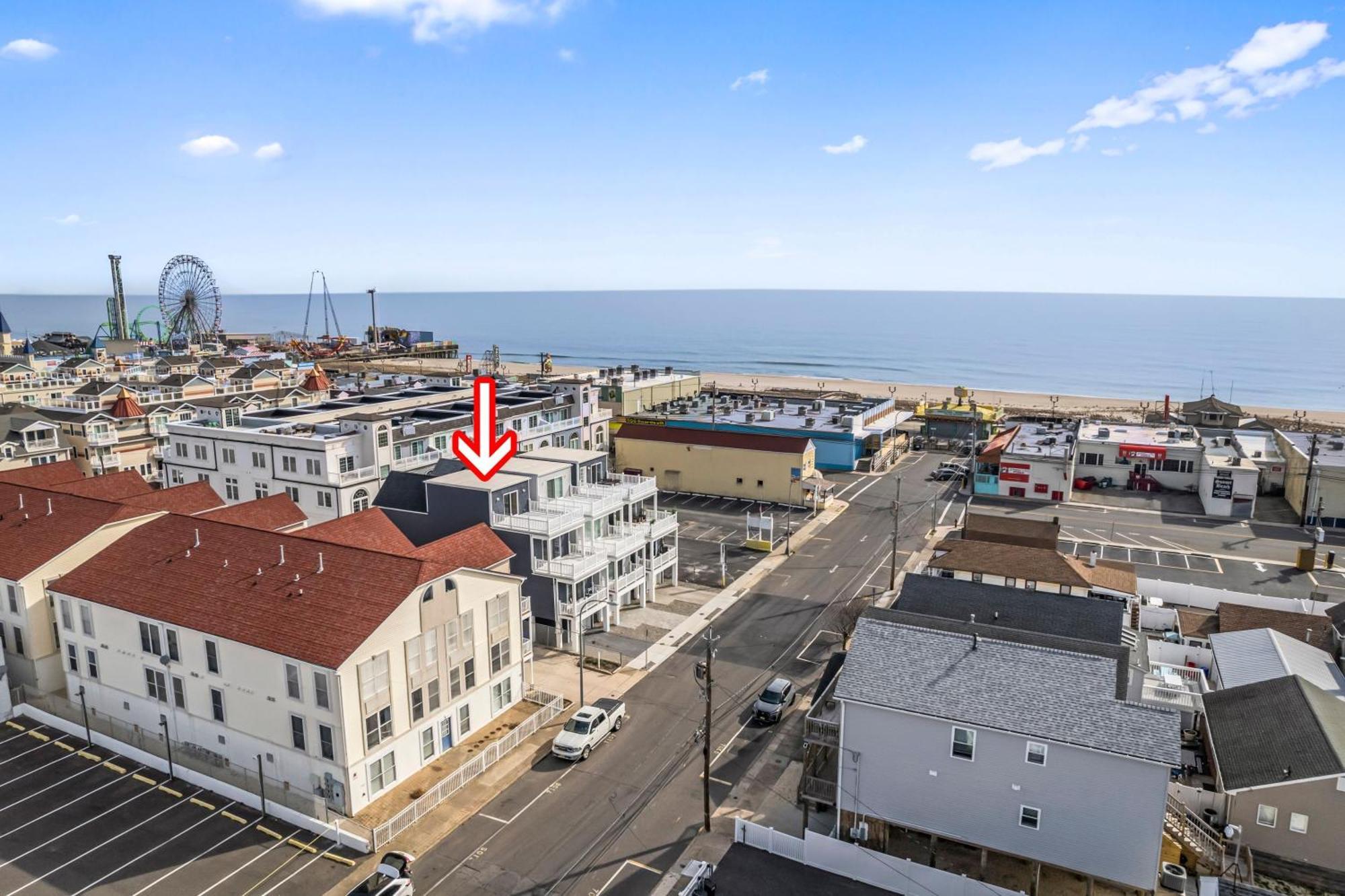 Villa Beach House Steps Away From The Boardwalk And Beach With Ocean Views In Seaside Heights! Exterior foto